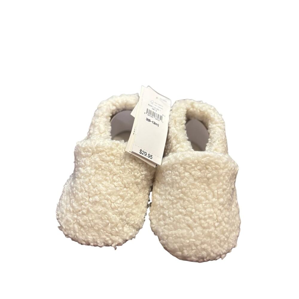 NWT 3-6M Baby Gap Sherpa Booties-Ivory